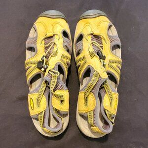 Keen Women's Hiking & Water Sandal - Size 9